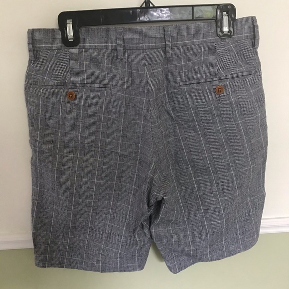 Men’s J. Crew Cotton/Linen Slim Shorts - Picture 2 of 5